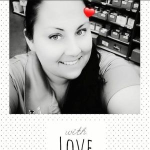 Meet your Posher, Joann